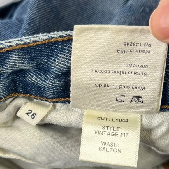 Reformation Vintage Fit Distressed Frayed Hem Cropped Jeans in Salton Size 26 - Picture 7 of 8